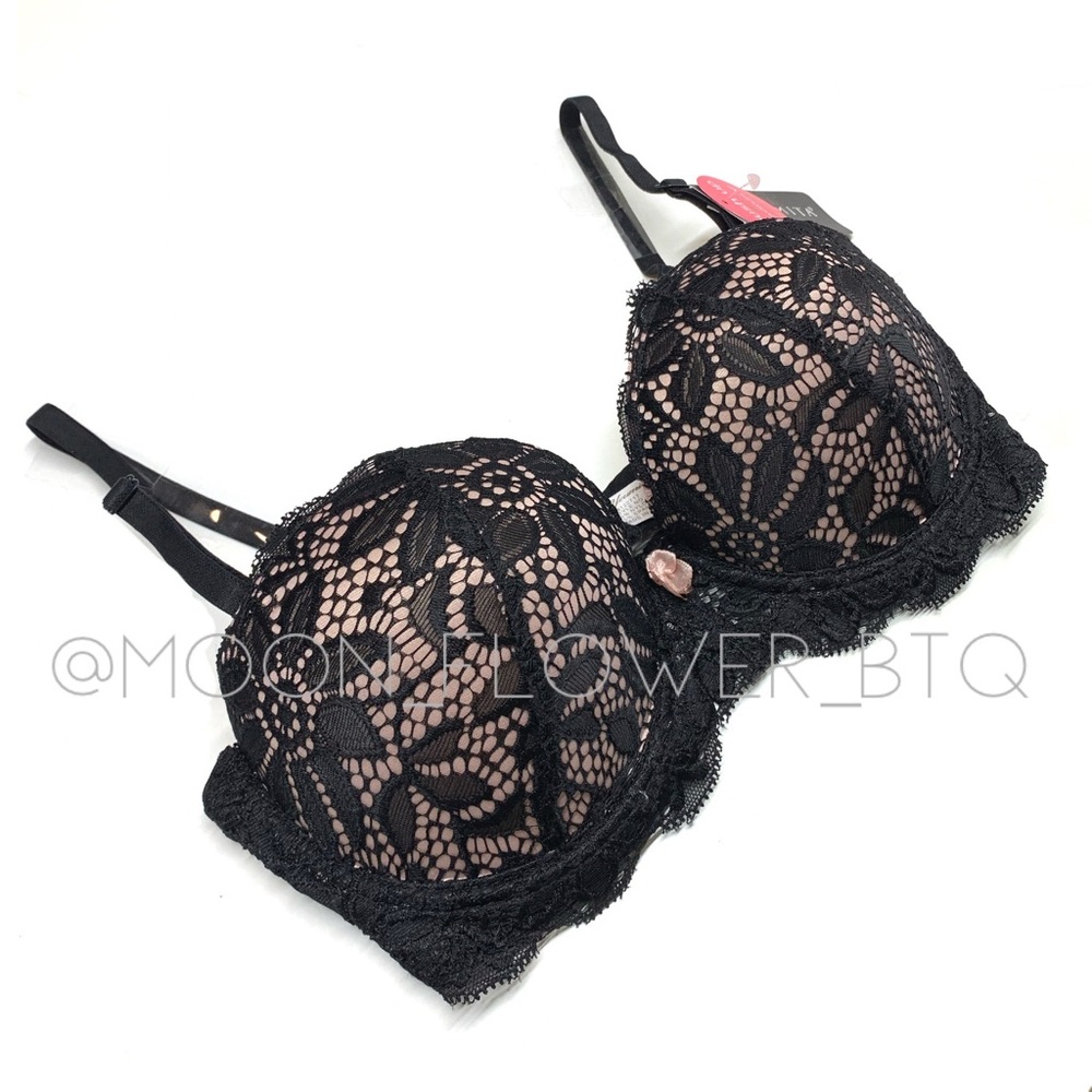 ❤️SOLD❤️Youmita Maximum Push Up Lace Bra - Picture 2 of 8